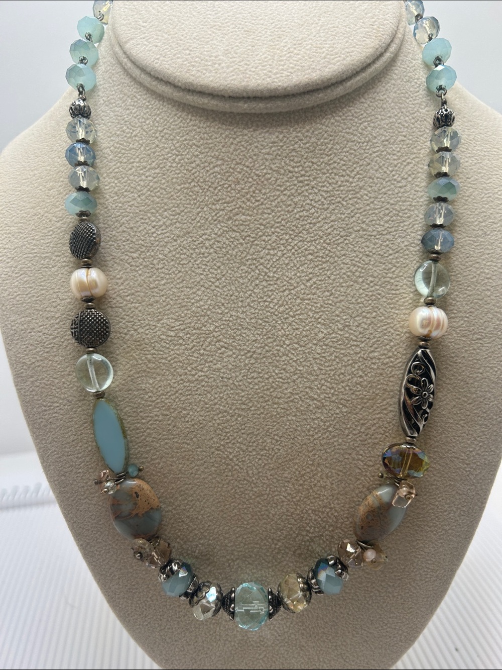Vintage Desert Heart  Aqua Beaded Statement Necklace - Blue Green